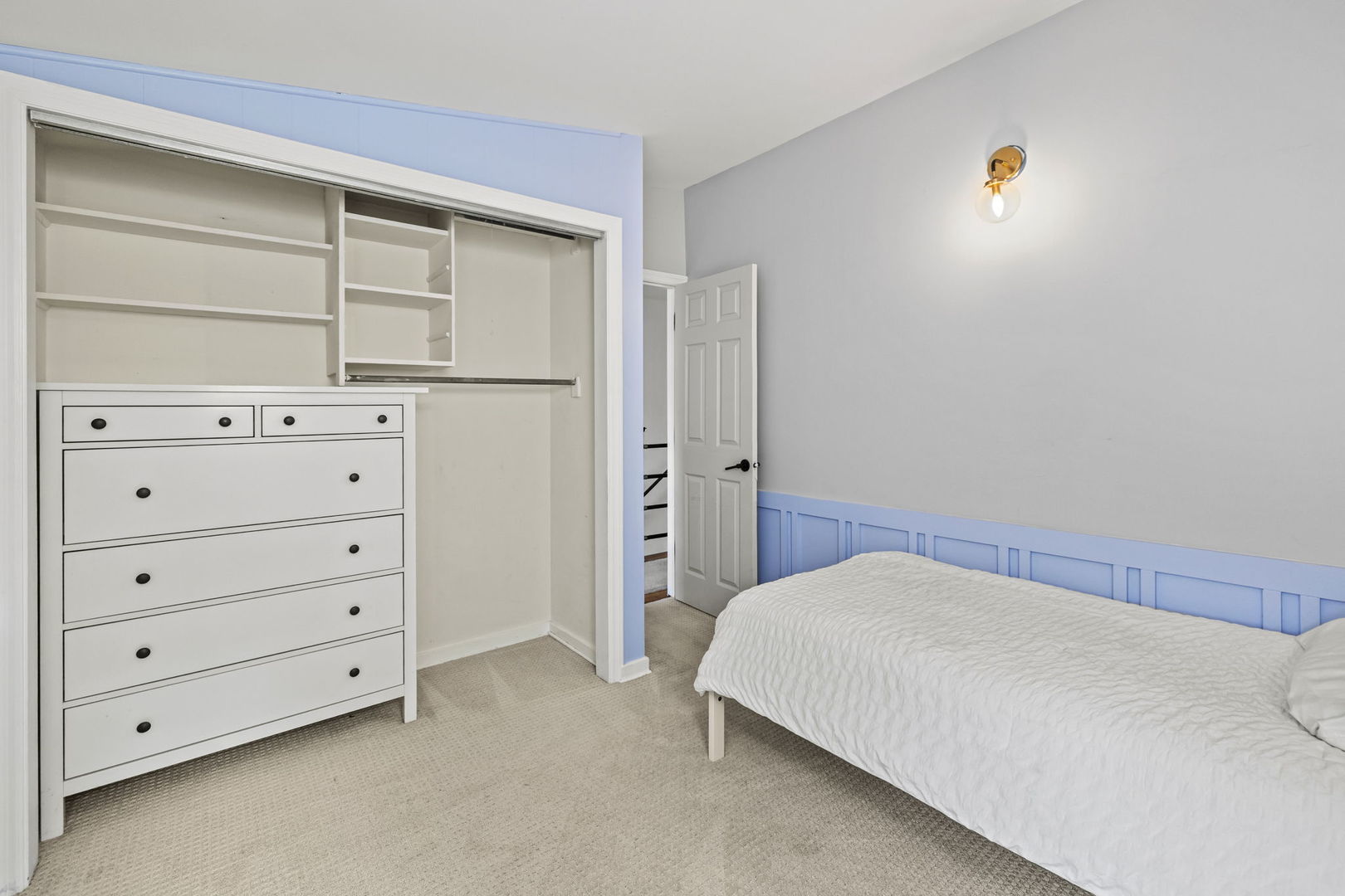 620 Crest Street Wheaton, IL 60187 - Photo 27 of 44 a bedroom with a bed and a window