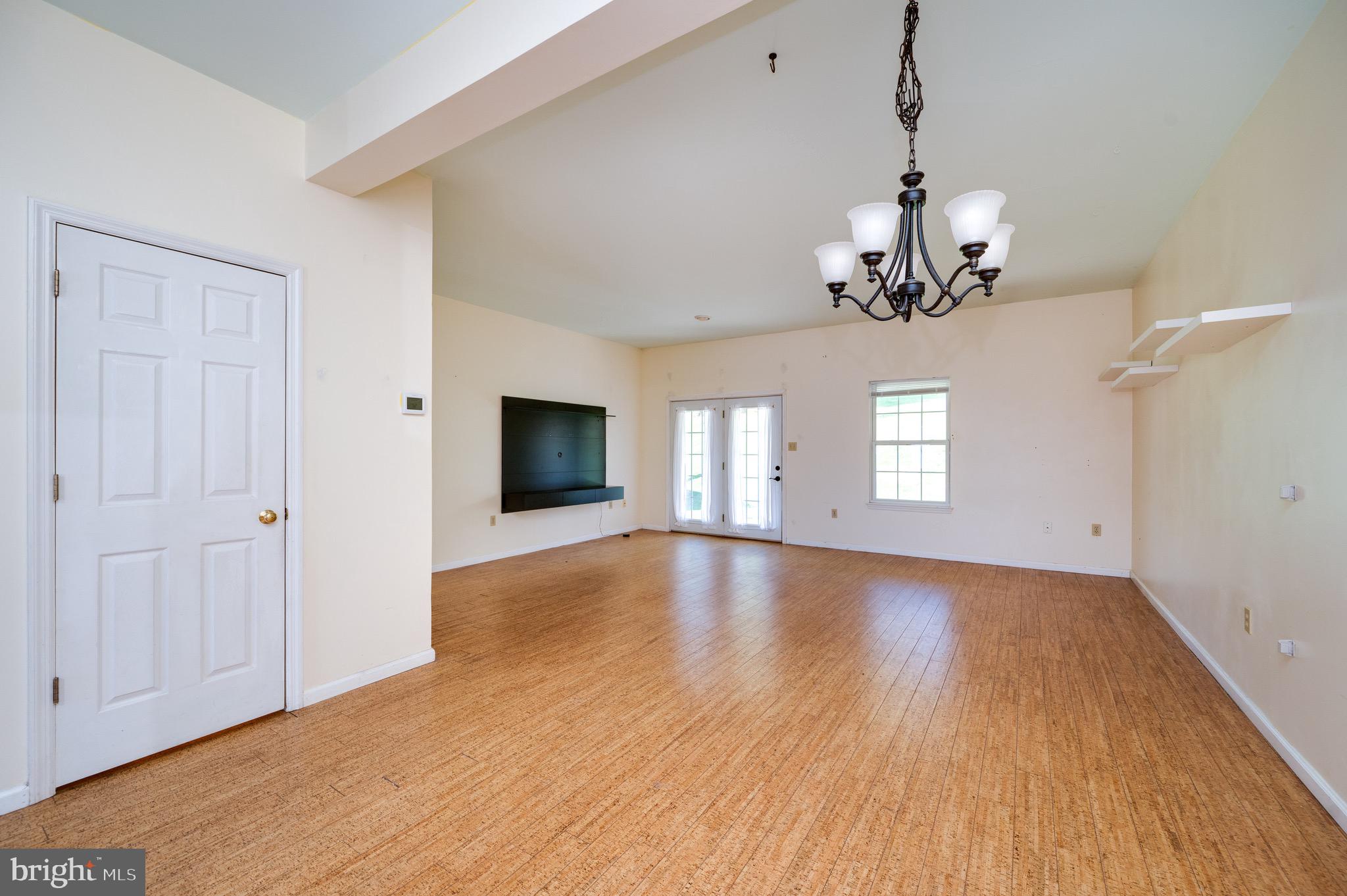 300 Barrington Drive Reading, PA 19607 - Photo 14 of 42