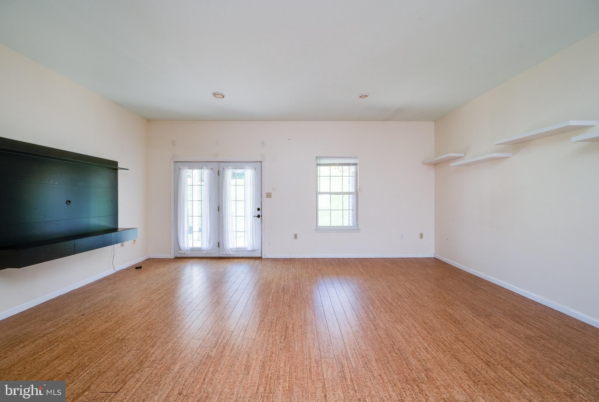 300 Barrington Drive Reading, PA 19607 - Photo 15 of 42