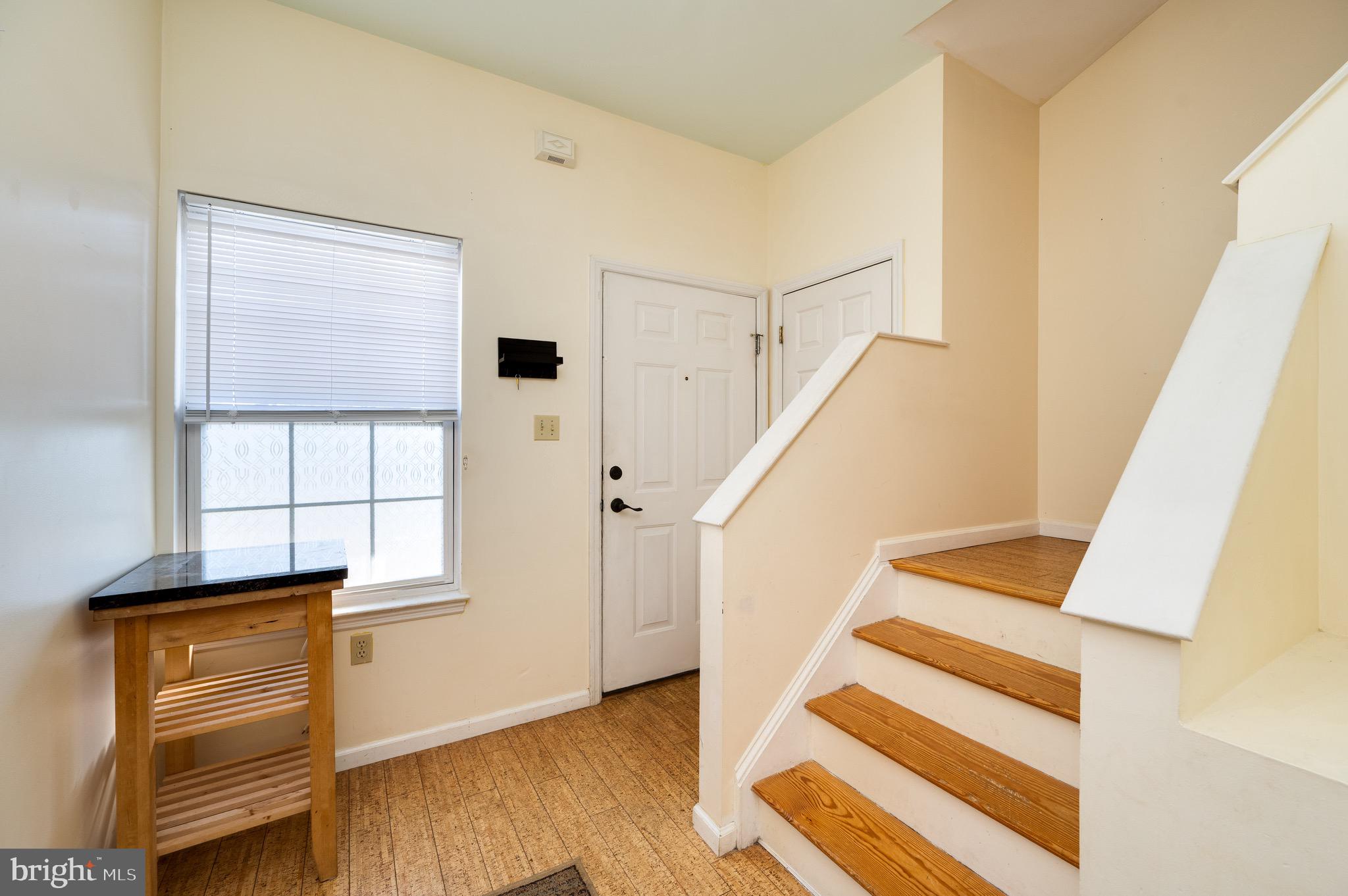 300 Barrington Drive Reading, PA 19607 - Photo 4 of 42