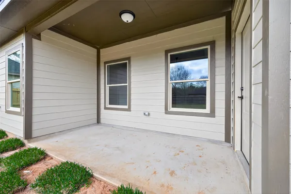 $2,100 | 1107 Lyle W Avenue, Cleveland, TX 77327