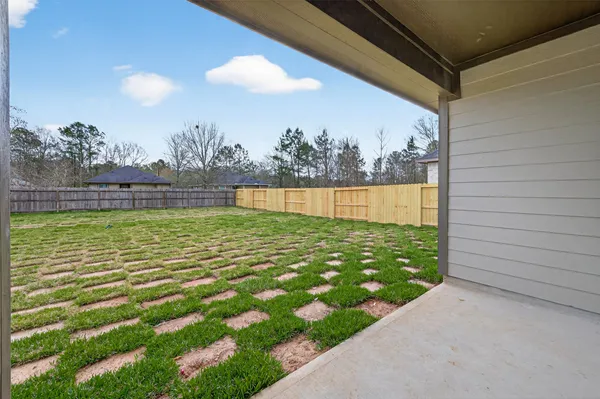 $2,100 | 1107 Lyle W Avenue, Cleveland, TX 77327