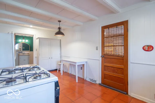 $255,000 | 2216 West 58th Street, Indianapolis, IN 46228