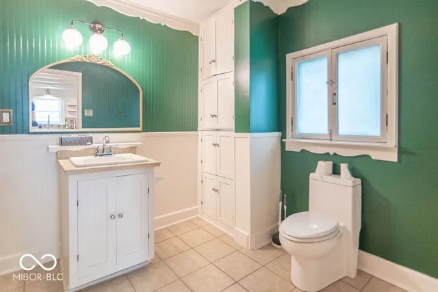 $255,000 | 2216 West 58th Street, Indianapolis, IN 46228