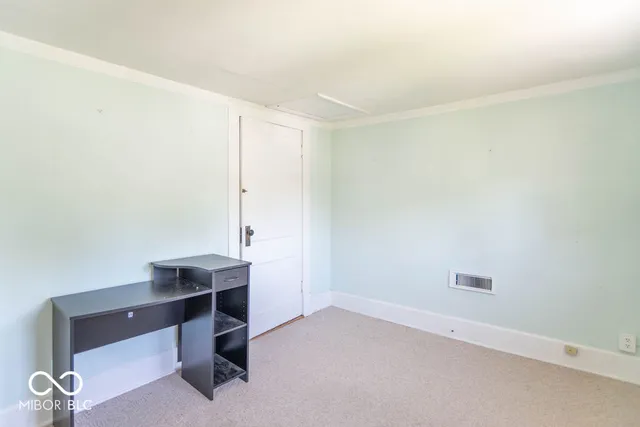 $255,000 | 2216 West 58th Street, Indianapolis, IN 46228