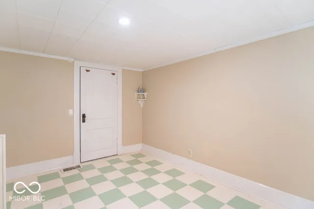 $255,000 | 2216 West 58th Street, Indianapolis, IN 46228