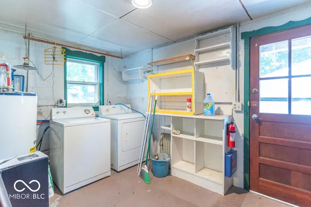 $255,000 | 2216 West 58th Street, Indianapolis, IN 46228