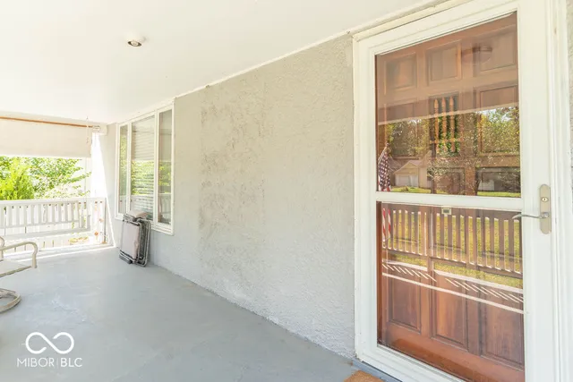 $255,000 | 2216 West 58th Street, Indianapolis, IN 46228