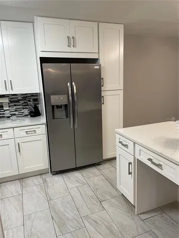 $4,000 | 845 South Gulfview Boulevard, Unit 101, Clearwater, FL 33767