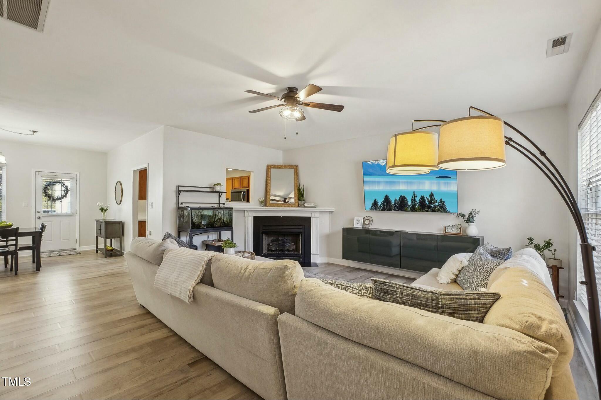 5809 Neuse Wood Drive Raleigh, NC 27616 - Photo 7 of 48 tempImage2ExR1n