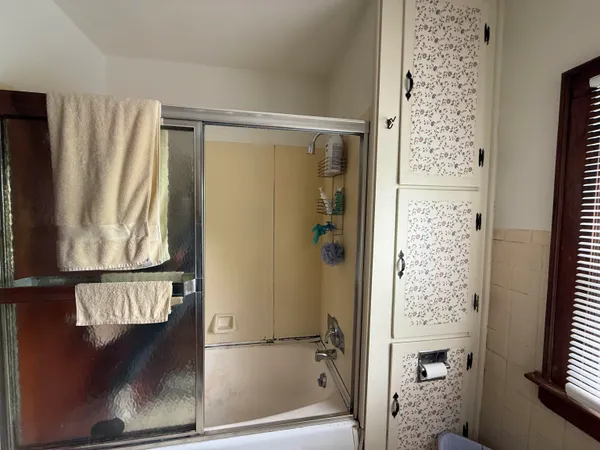 $150,000 | 119 North Main Street, Rutland, VT 05701