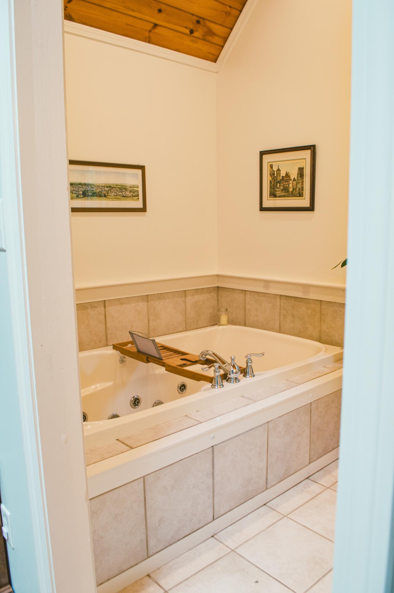 37 Pleasant Valley Road Cumberland, ME 04021 - Photo 46 of 66 DSC_0356