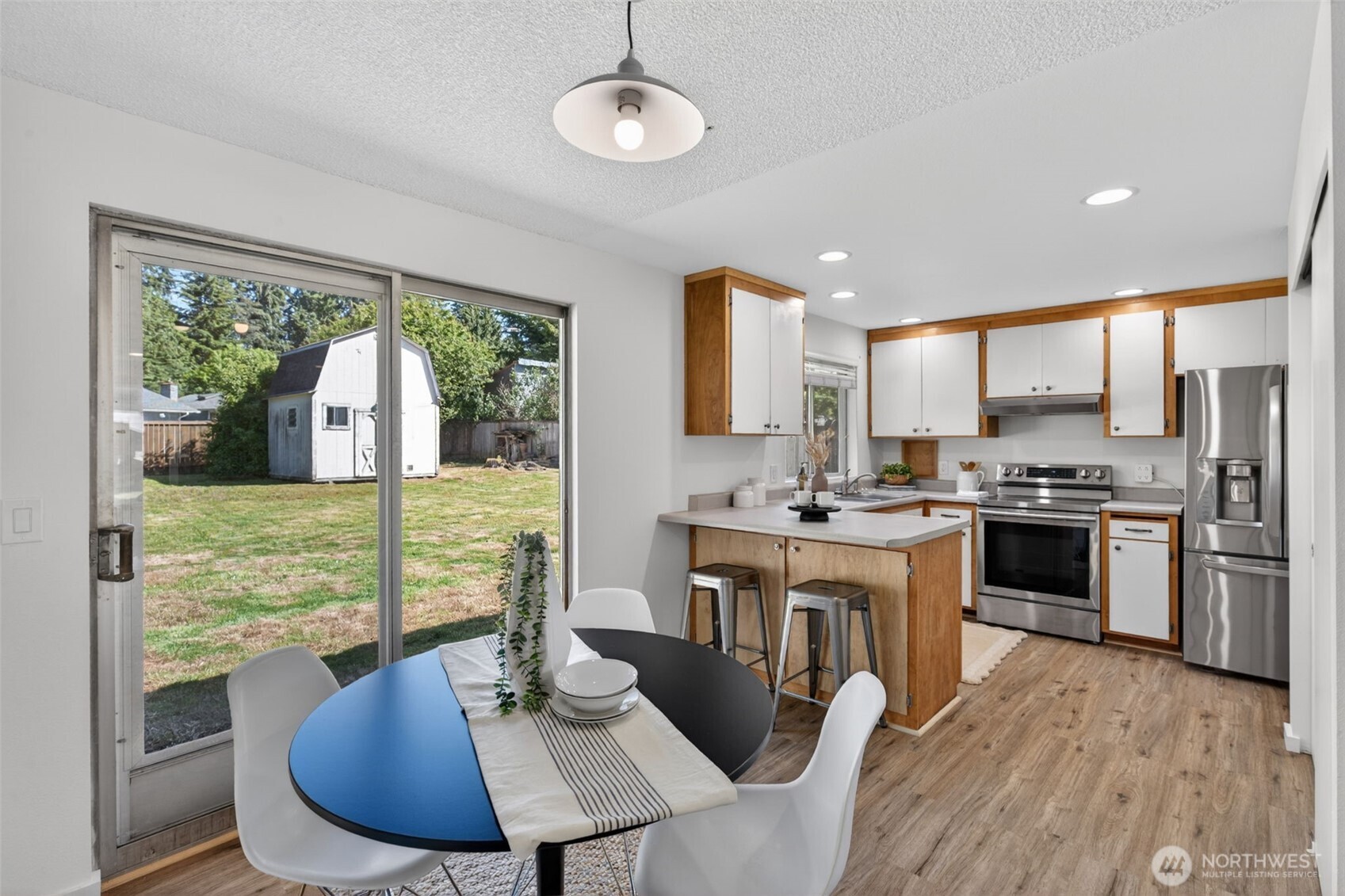19209 Grannis Road Bothell, WA 98012 - Photo 4 of 26