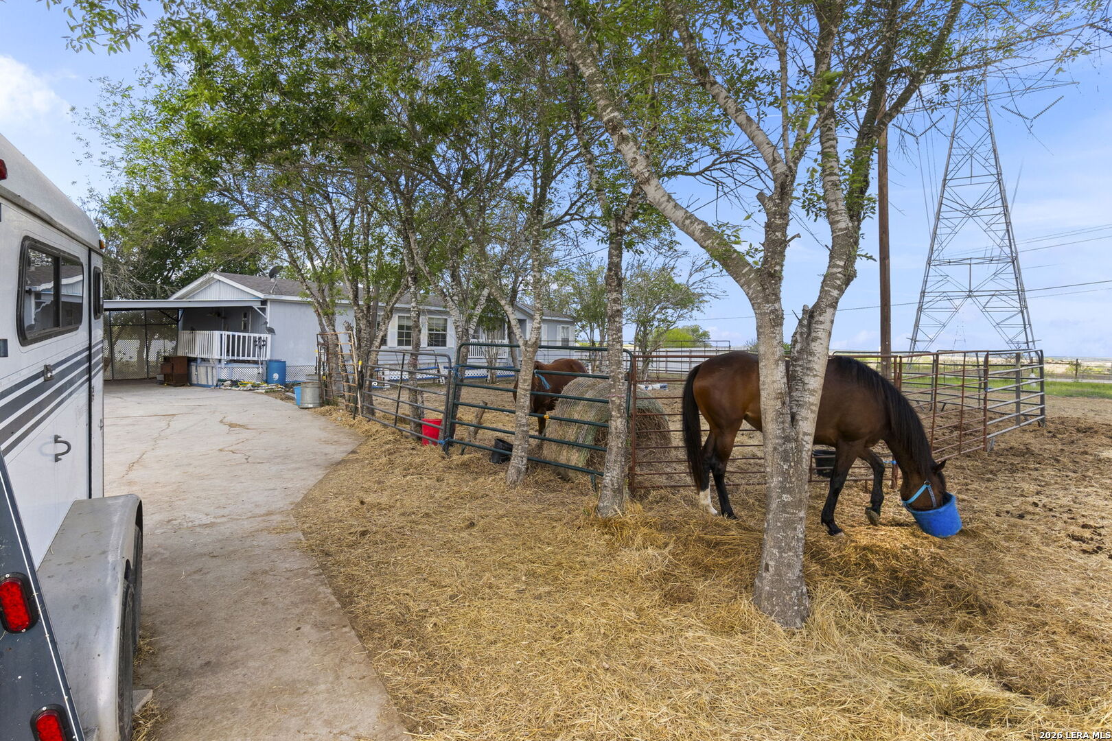 2490 Schwab Road Seguin, TX 78155 - Photo 14 of 18