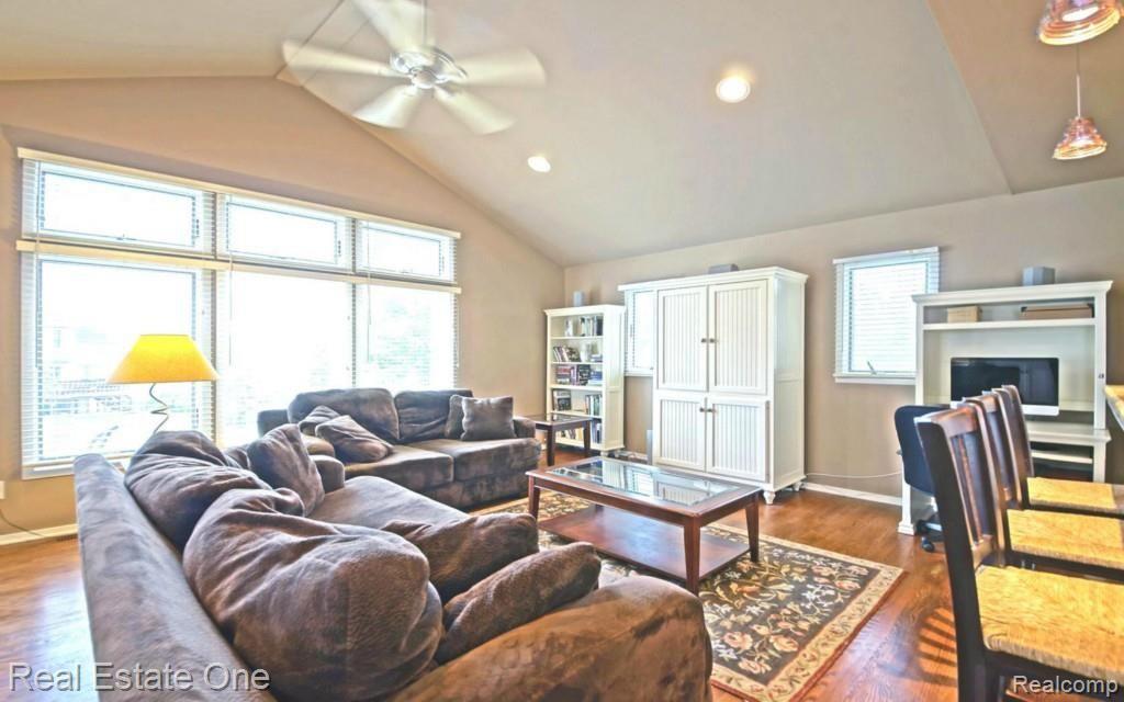 1687 Scio Ridge Road Ann Arbor, MI 48103 - Photo 8 of 25 Gallery Image 8