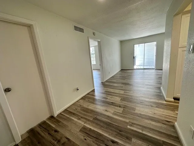 $1,350 | 2333 Bering Drive, Unit 311, Houston, TX 77057