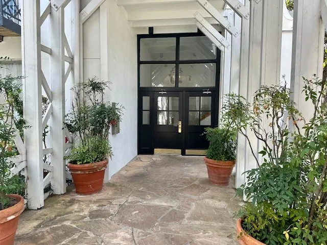 $1,350 | 2333 Bering Drive, Unit 311, Houston, TX 77057