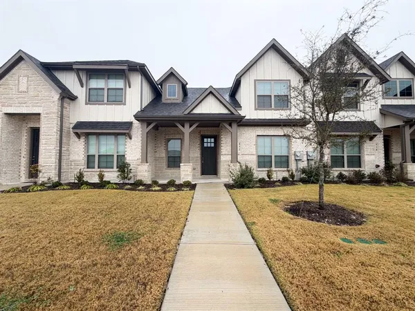 $2,250 | 432 Restoration Road, Waxahachie, TX 75165