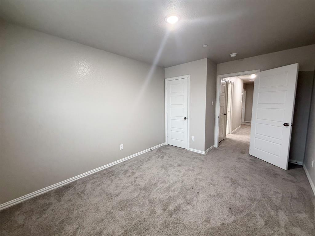 432 Restoration Road Waxahachie, TX 75165 - Photo 15 of 20 a view of an empty room