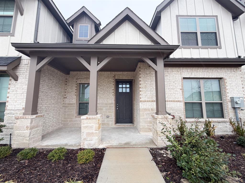 432 Restoration Road Waxahachie, TX 75165 - Photo 2 of 20 a front view of a house with garden