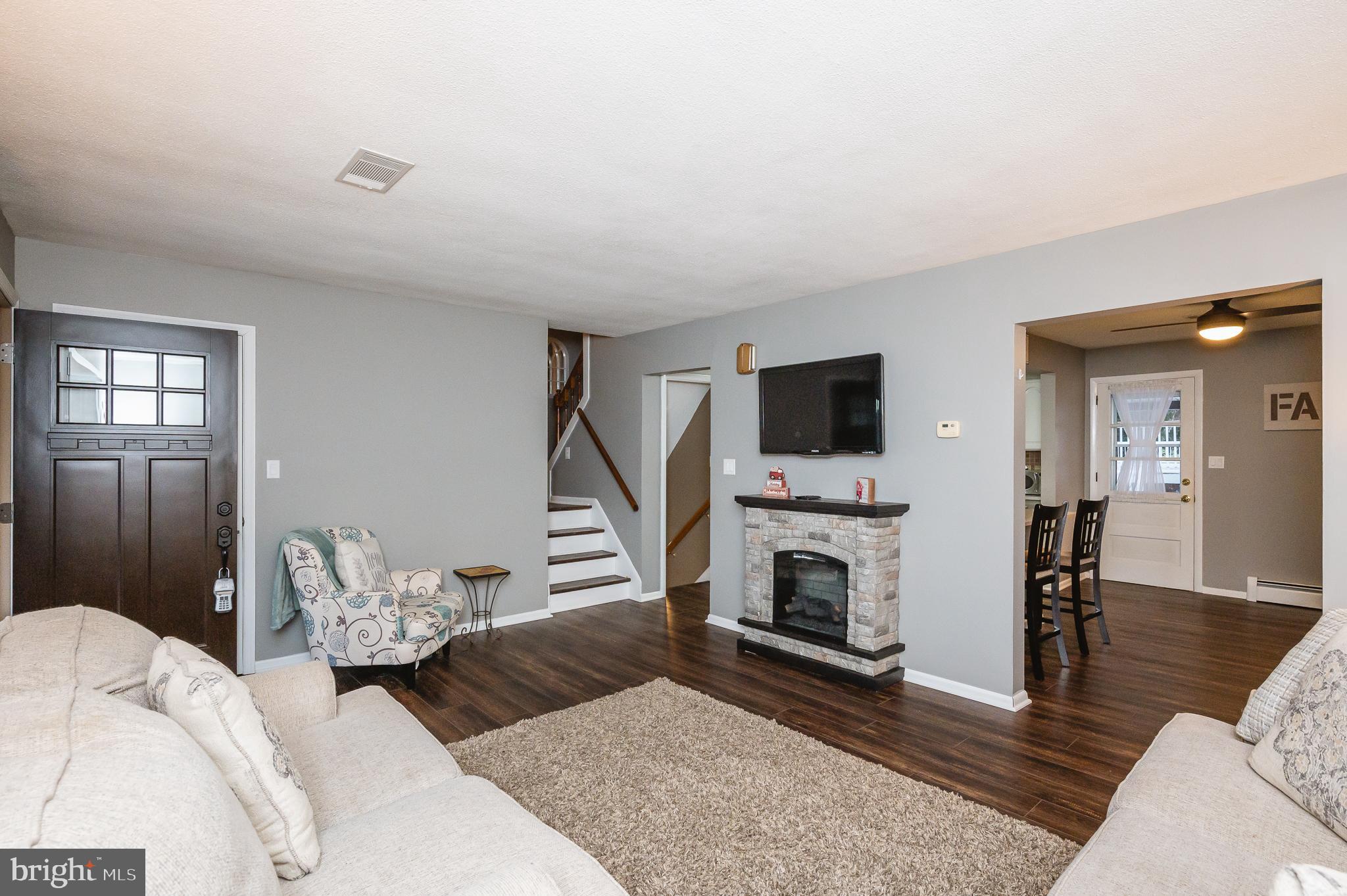 631 Nottingham Way Red Lion, PA 17356 - Photo 6 of 57