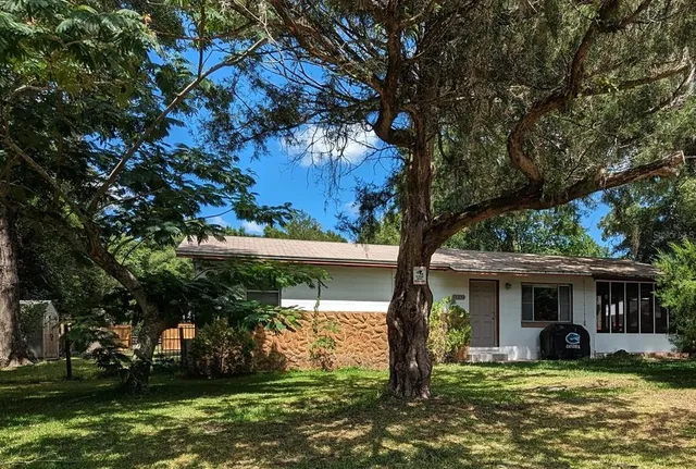 a view of a house with pool