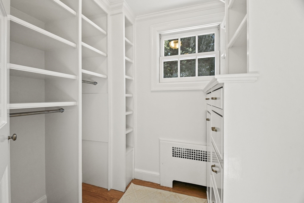 15 Alden Road Wellesley, MA 02481 - Photo 22 of 42