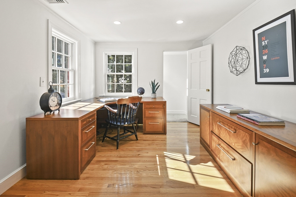 15 Alden Road Wellesley, MA 02481 - Photo 28 of 42