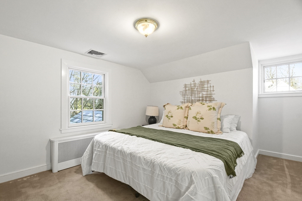 15 Alden Road Wellesley, MA 02481 - Photo 31 of 42