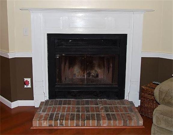 4 Tuck Farm Road, Unit 2 Auburn, MA 01501 - Photo 5 of 13 Gallery Image 5