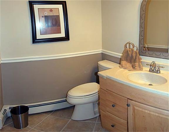 4 Tuck Farm Road, Unit 2 Auburn, MA 01501 - Photo 8 of 13 Gallery Image 8