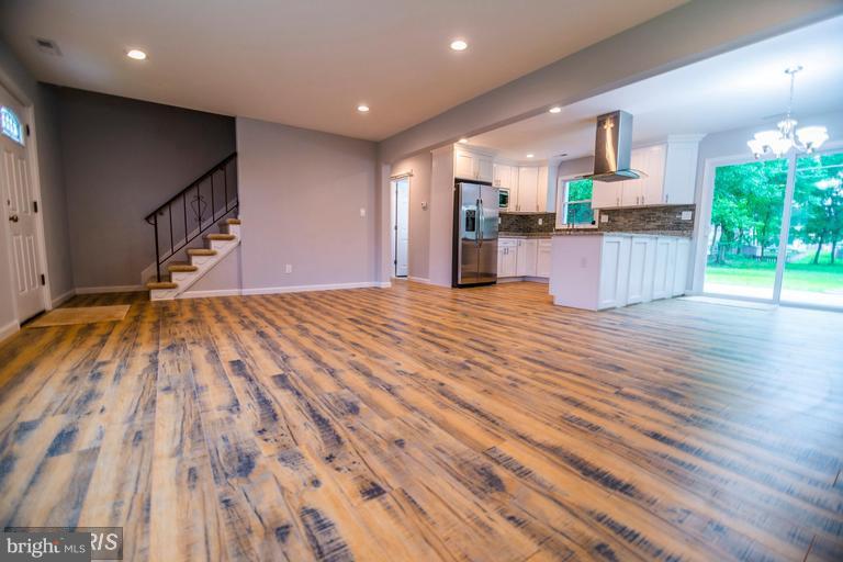 722 Falconer Road Joppa, MD 21085 - Photo 6 of 26 Living Room