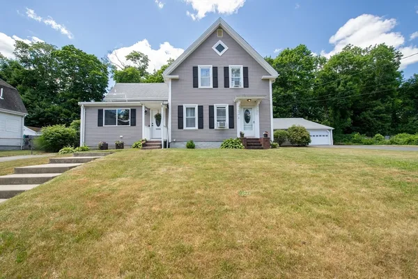 $648,000 | 4 Star Avenue, Middleboro, MA 02346
