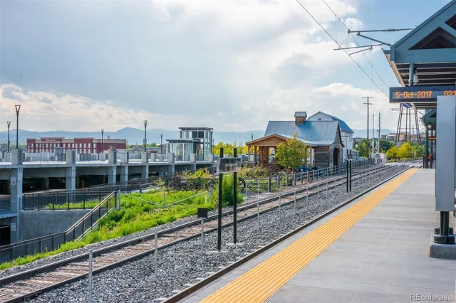 a view of a house with swimming pool