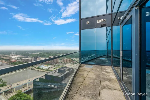$1,949,000 | 335 Bridge Street Northwest, Unit 3102, Grand Rapids, MI 49504