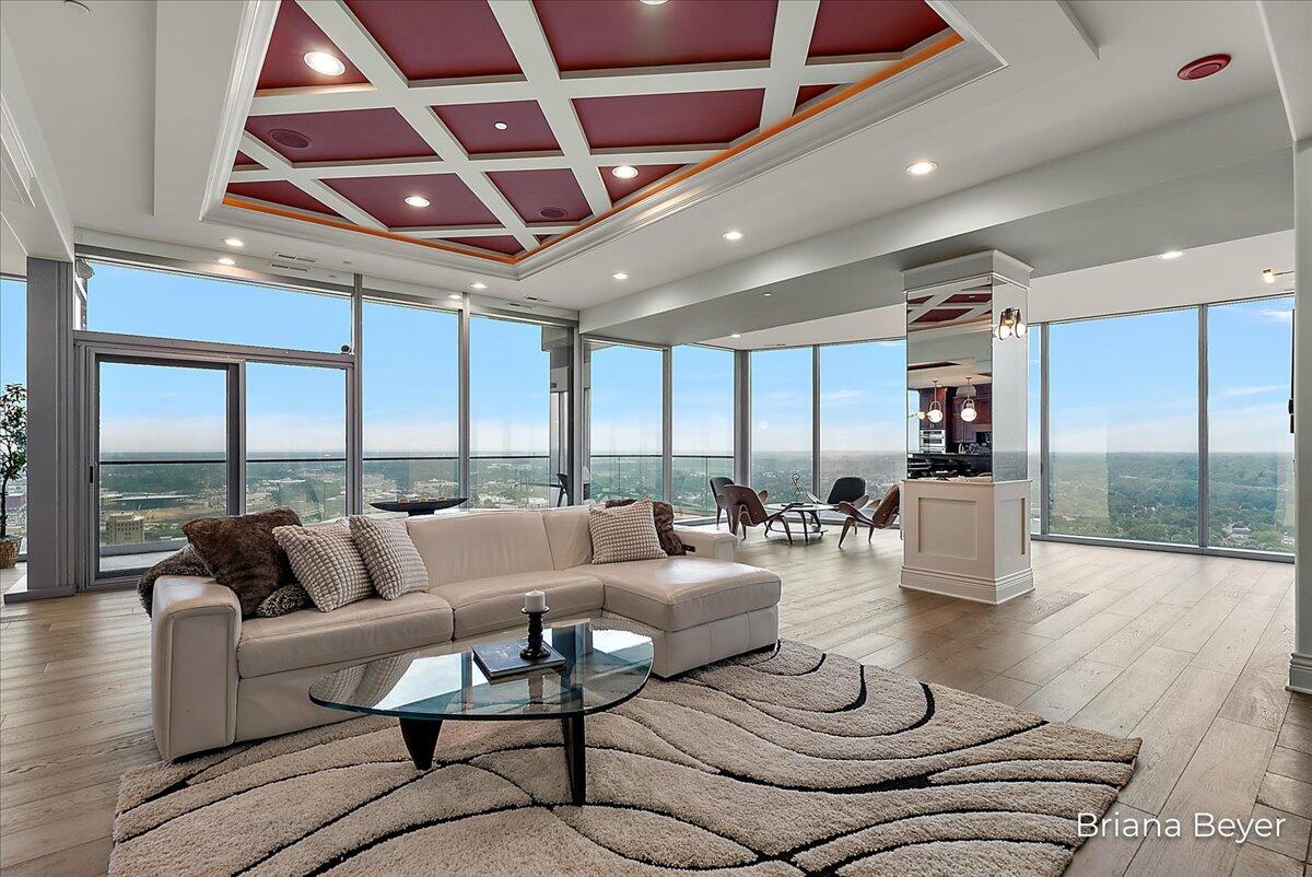 335 Bridge Street Northwest, Unit 3102 Grand Rapids, MI 49504 - Photo 5 of 72 094-335-Bridge-St-NW WM-21