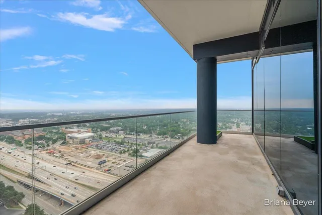 $1,949,000 | 335 Bridge Street Northwest, Unit 3102, Grand Rapids, MI 49504