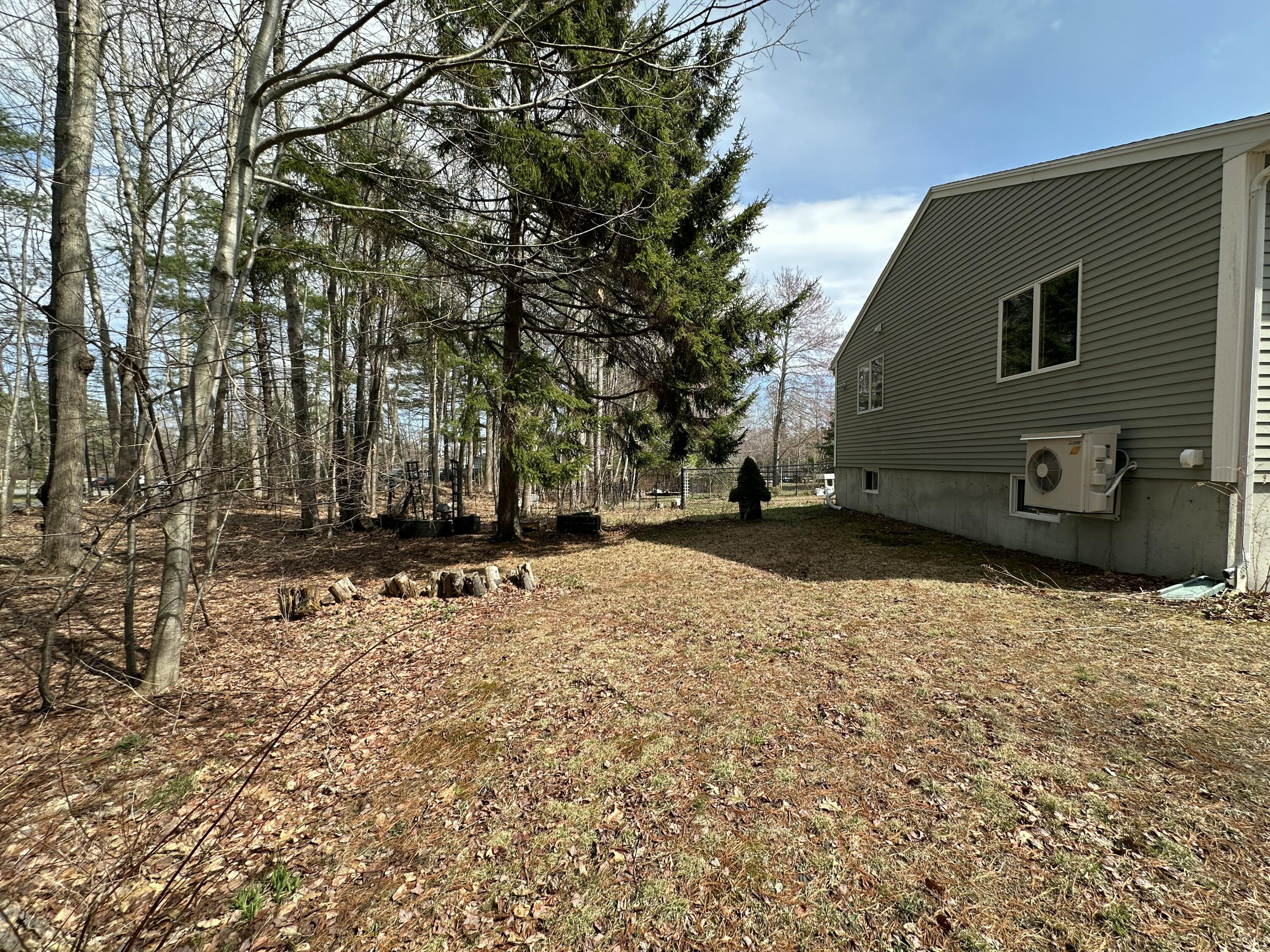35 Burnt Mill Road, Unit B Wells, ME 04090 - Photo 7 of 48 IMG_1107