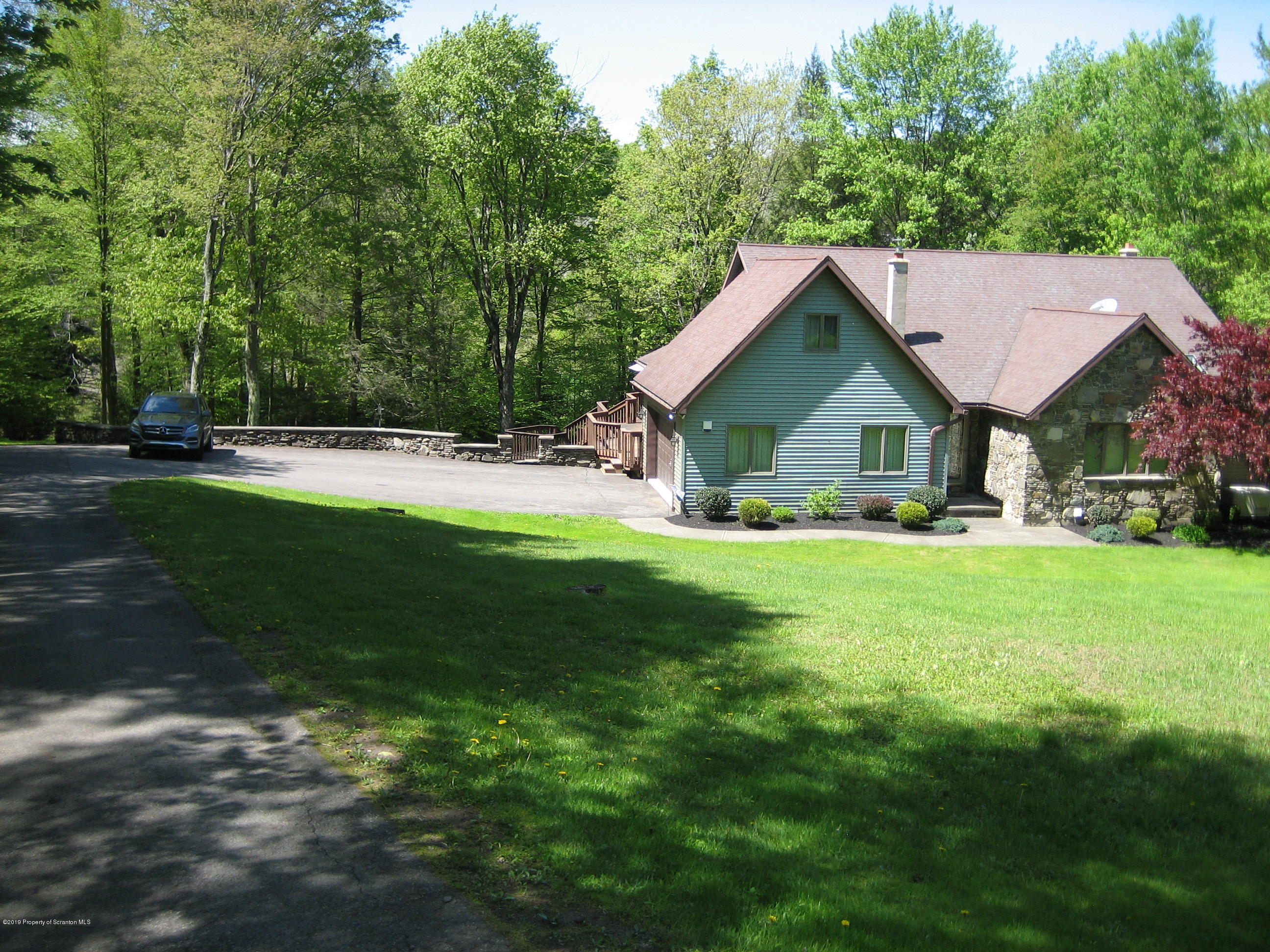 78 D Aberdeen Road Moscow, PA 18444 - Photo 2 of 70