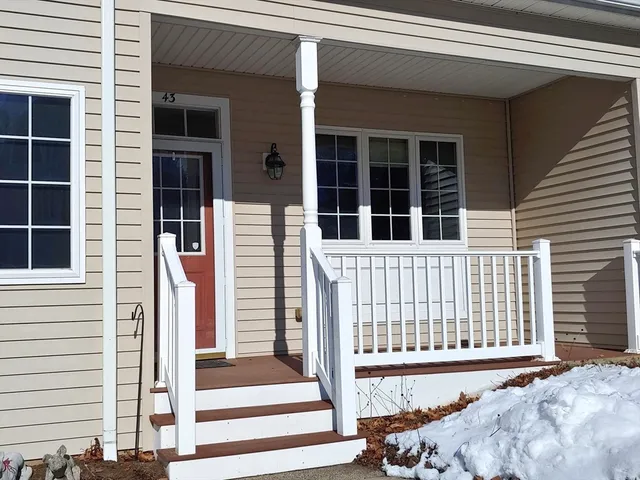 $615,000 | 43 Grey Wolf Drive, Unit 13, Franklin, MA 02038