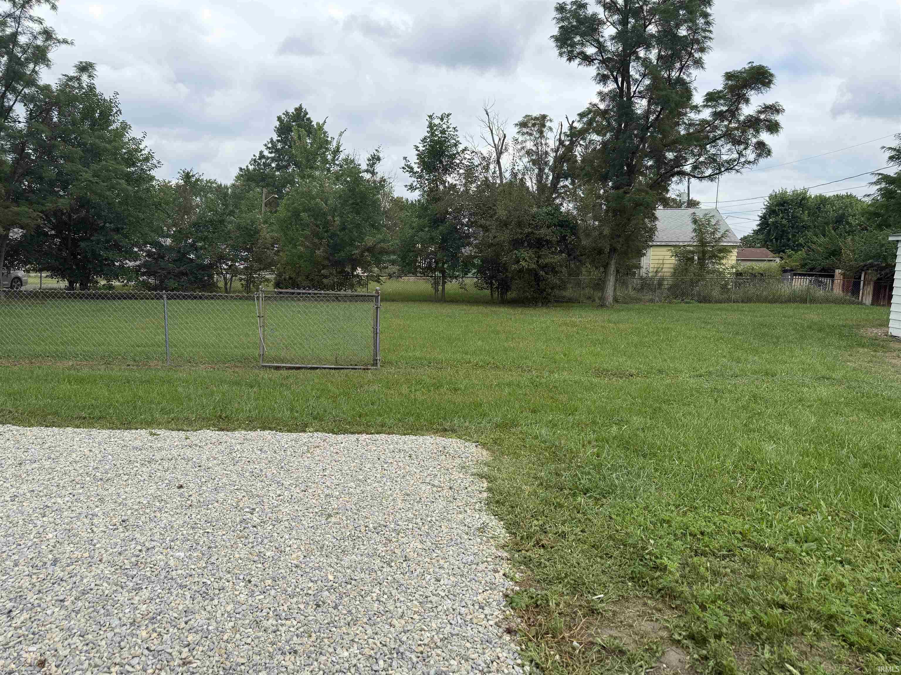 2108 North Rector Avenue Muncie, IN 47303 - Photo 3 of 16