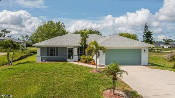 $347,500 | 1922 Jacaranda Parkway West, Cape Coral, FL 33993