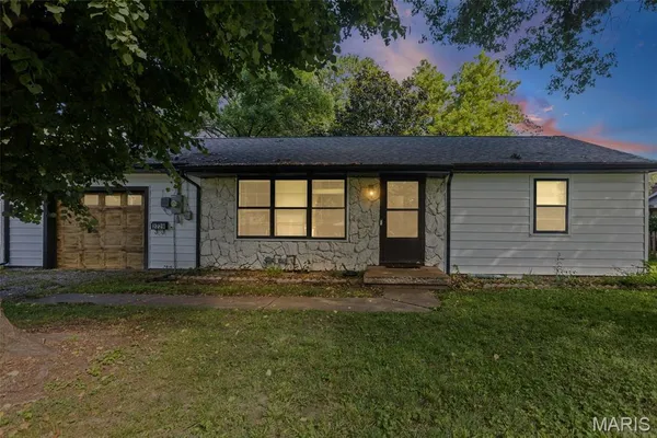 $165,000 | 2229 East A Street, Belleville, IL 62221