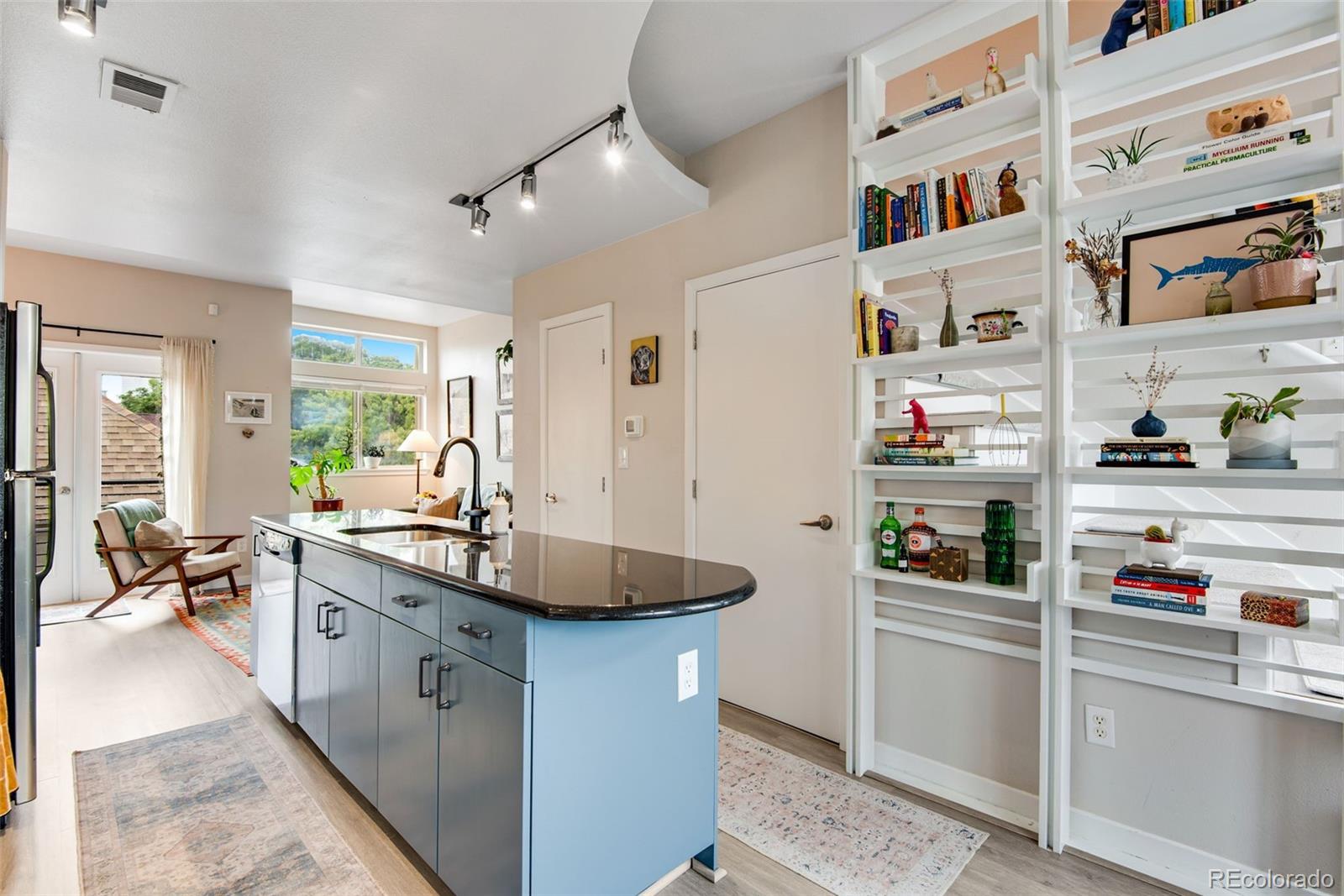 500 30th Street, Unit 4 Denver, CO 80205 - Photo 10 of 40