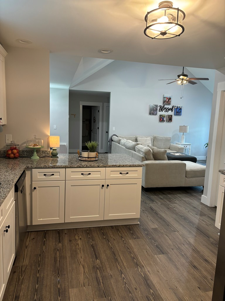 490 Bell Loop Chatsworth, GA 30705 - Photo 14 of 35 Gallery Image 14