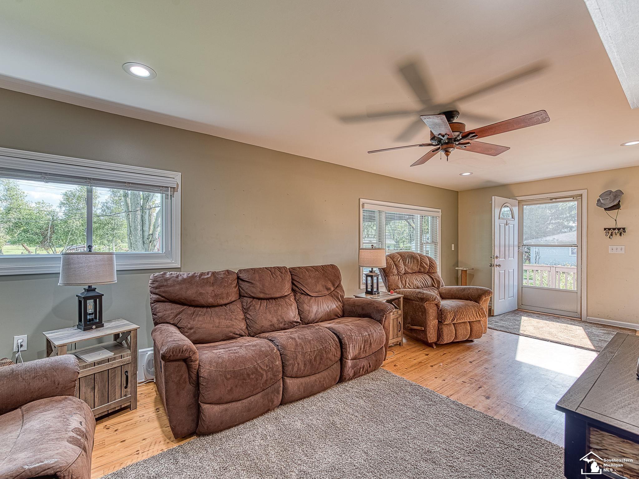 2337 Carleton West Road Carleton, MI 48117 - Photo 15 of 45