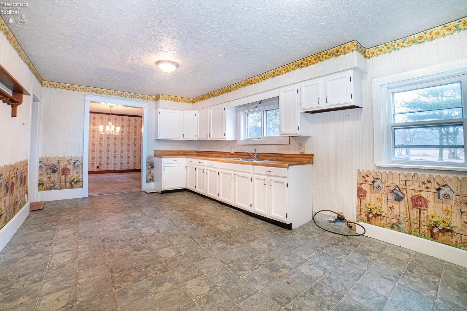 1693 Clinton Road Collins, OH 44826 - Photo 11 of 31 Gallery Image 11