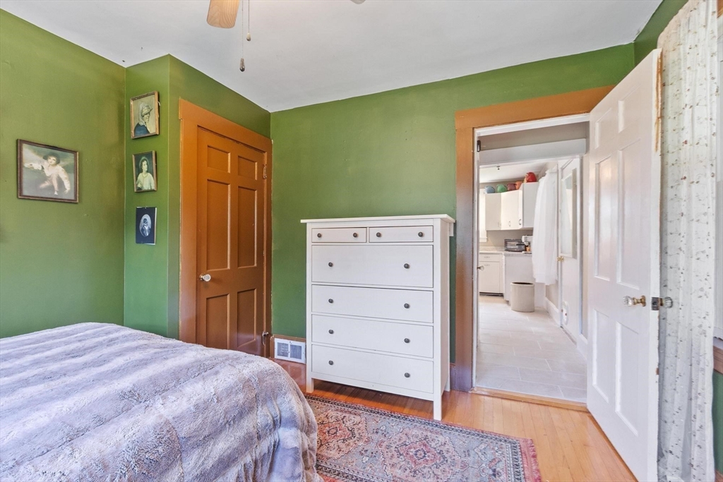 361 Mulpus Road Lunenburg, MA 01462 - Photo 28 of 42