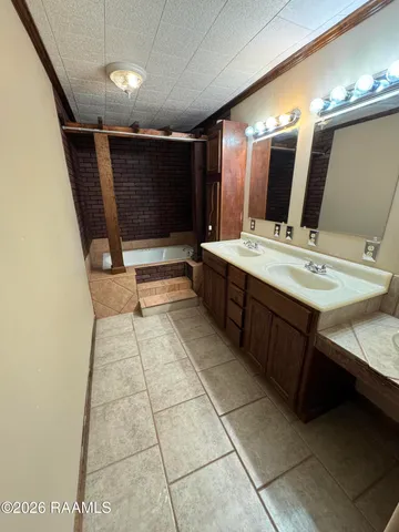 $1,050 | 432 St Clair Lafayette La, Breaux Bridge, LA 70517