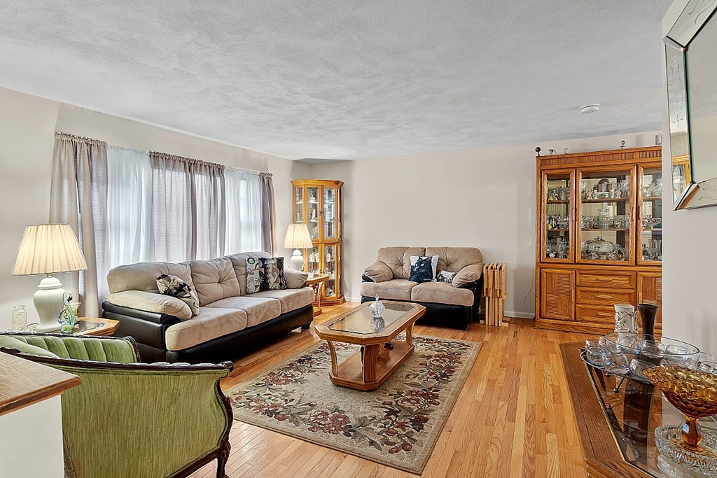 30 Partridge Road Methuen, MA 01844 - Photo 6 of 42 Gallery Image 6
